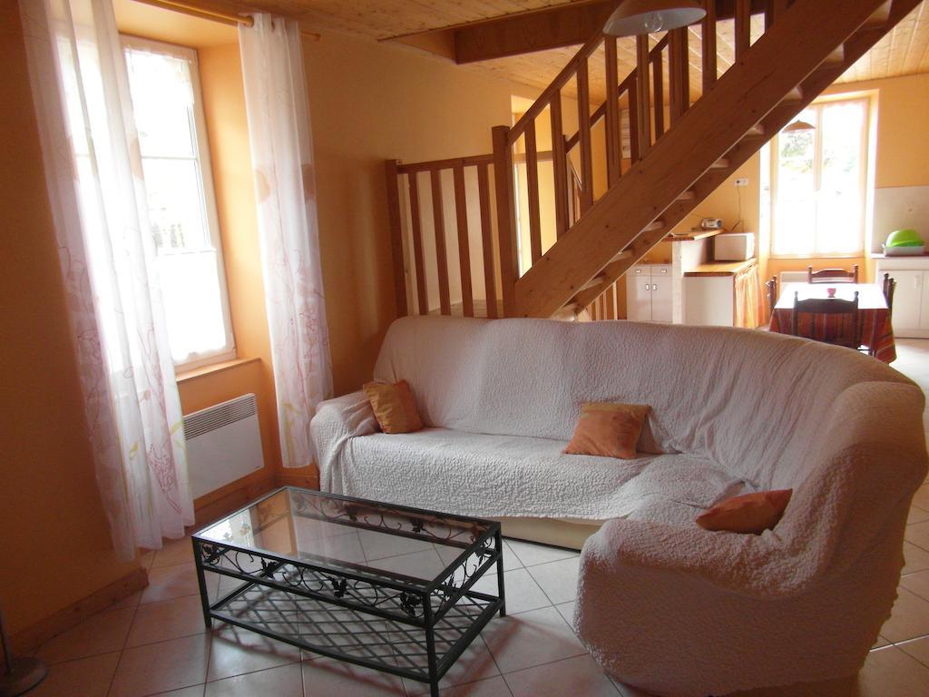 Gite Chez Deplante Breurey-les-Faverney 外观 照片