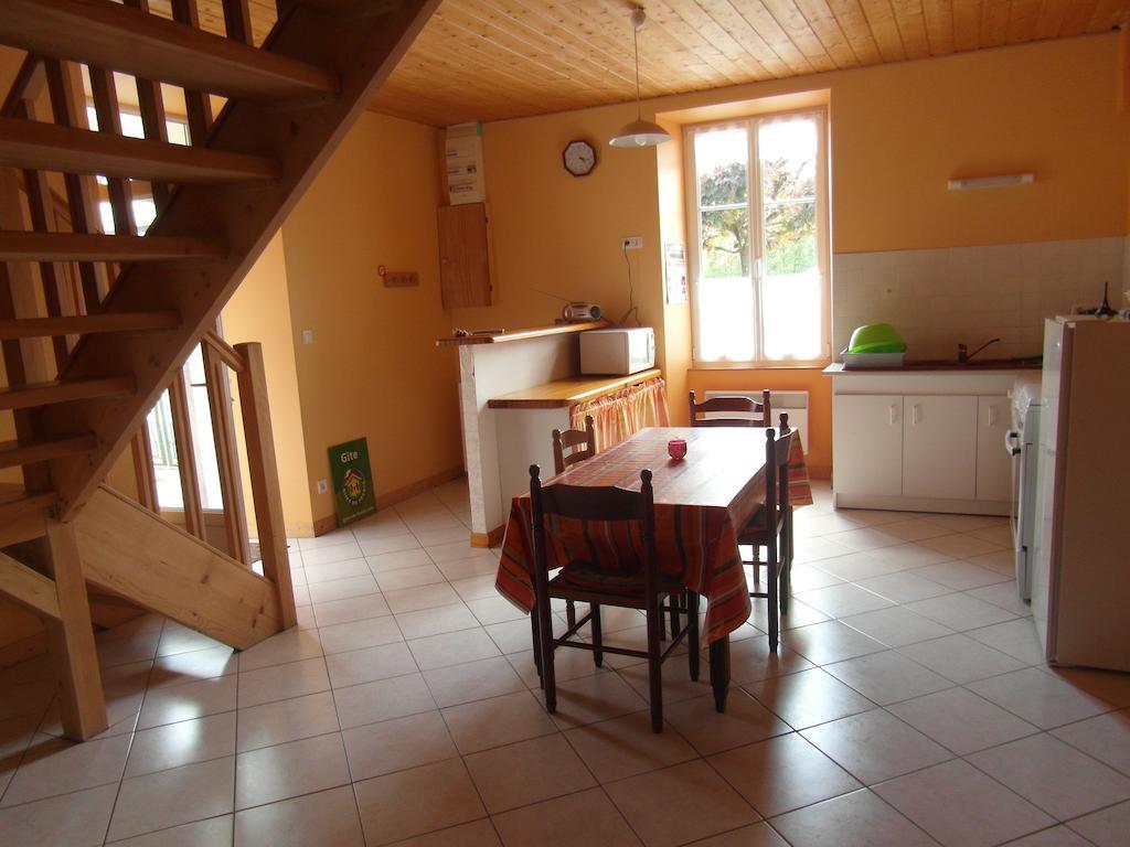Gite Chez Deplante Breurey-les-Faverney 客房 照片